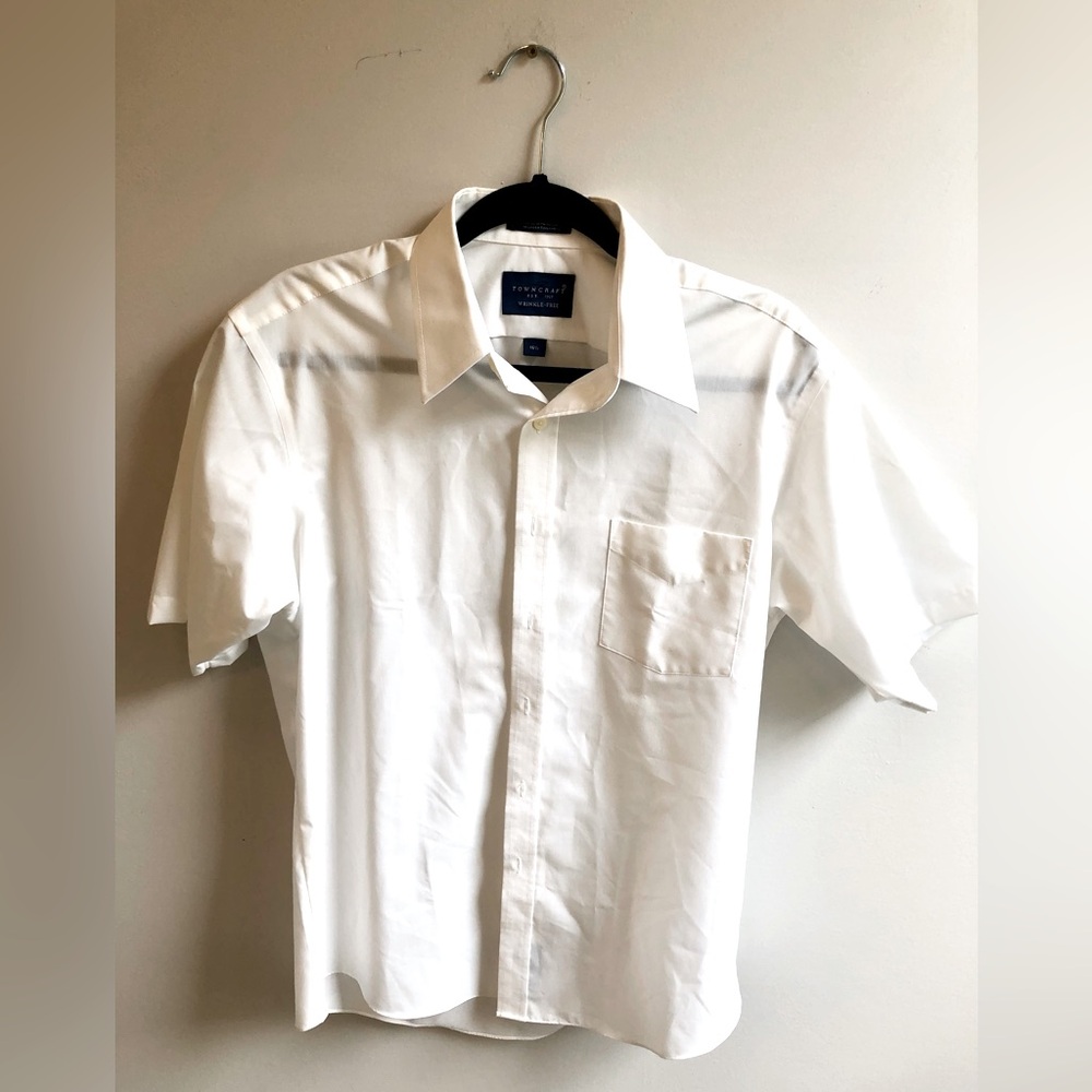 Men’s Large Towncraft Wrinkle Free Short Sleeve White Dress Shirt Button Down